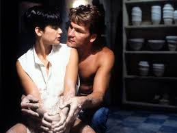 Knusse Valentijnssessie. Samen met de handen in de klei