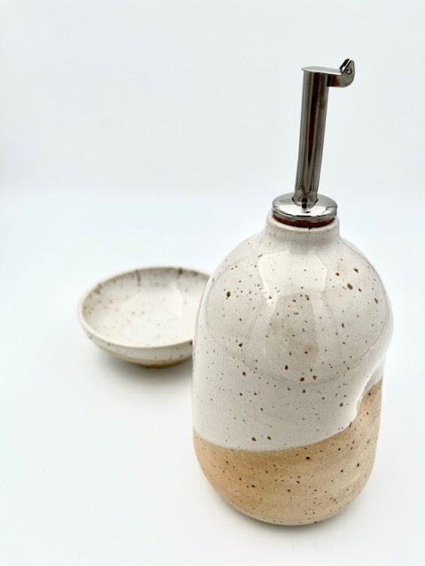 Oil containers